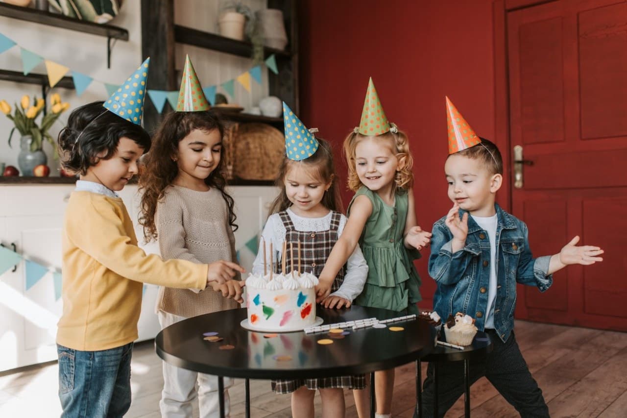 Birthday for child shoot: Let your child shine on their birthday.